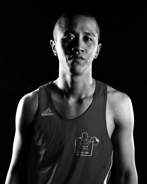 Portrait de Dat Tai Pham, entraîneur du Boxing Club Nyon