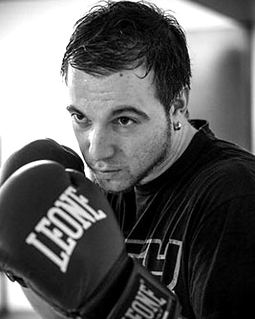 Portrait de Gianni Marigliano, entraîneur du Boxing Club Nyon