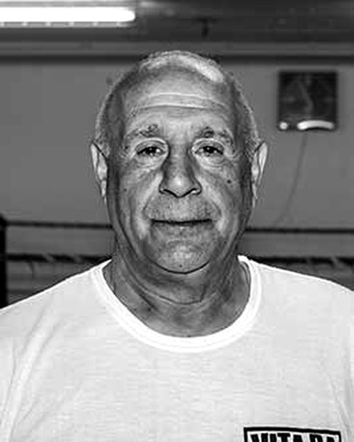 Portrait de Mario Severino, entraîneur compétition du Boxing Club Nyon